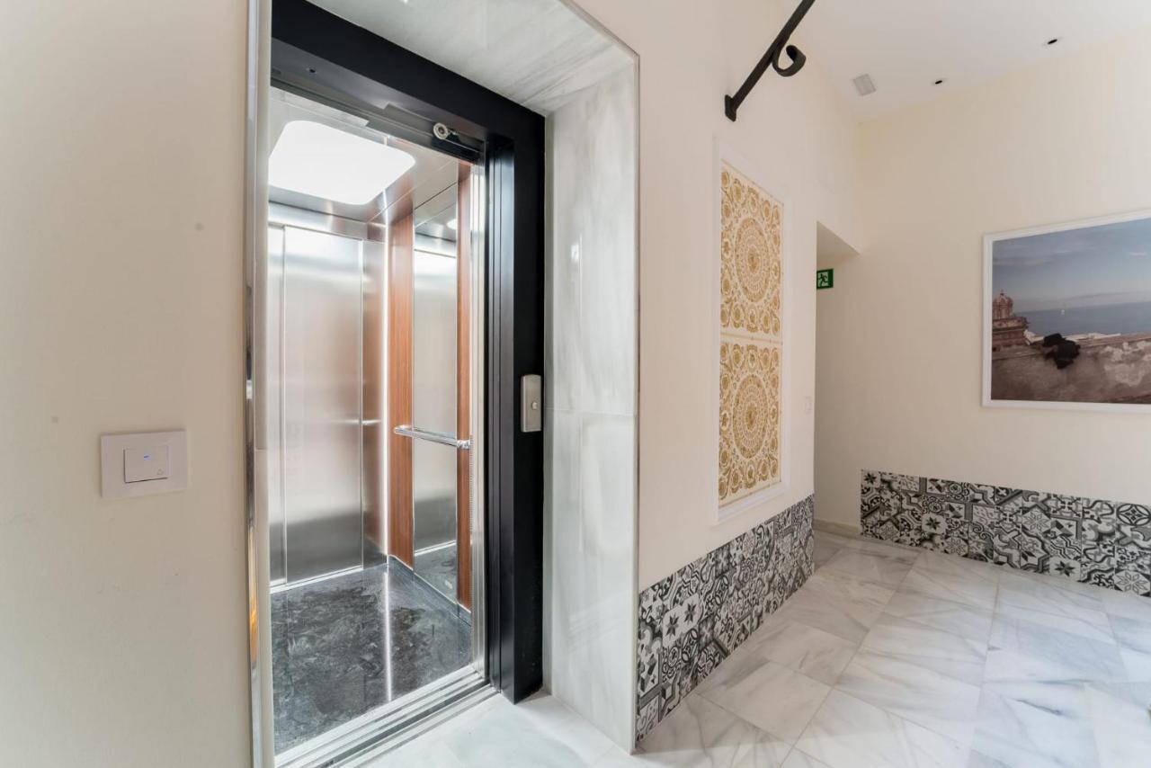 Apartamento Cadiz Centro Fabio Rufino Esterno foto